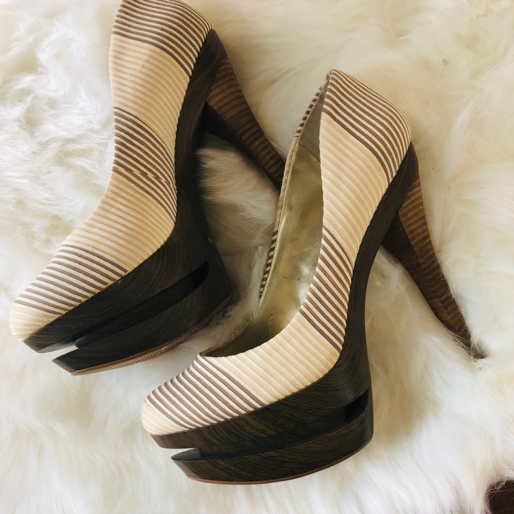 Ladies Shoes
